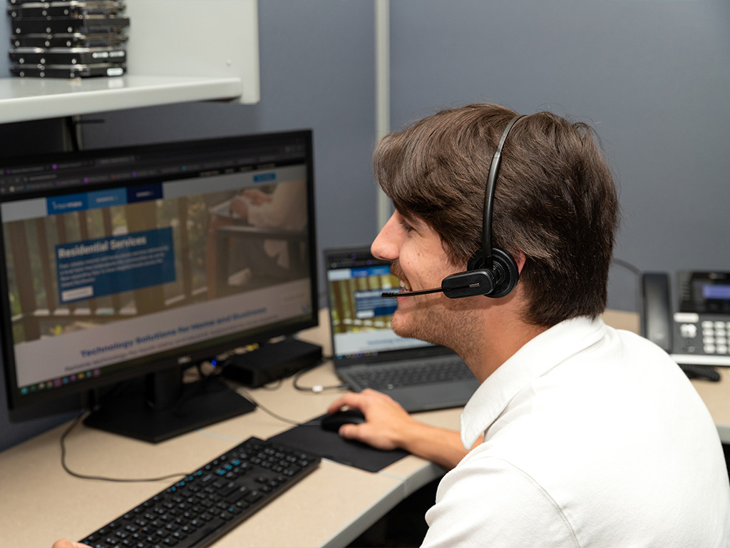 Intermax support agent on a call.